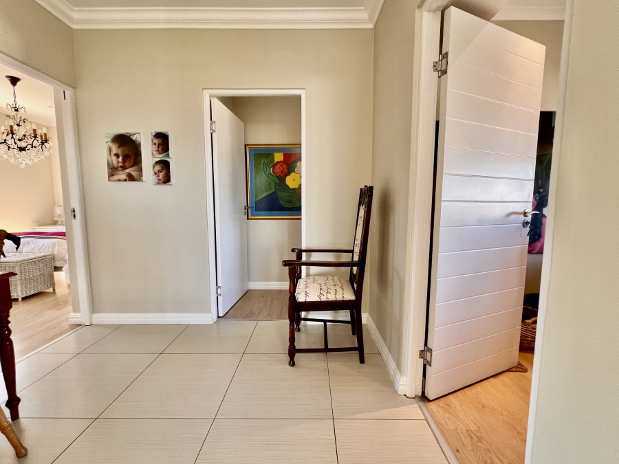 3 Bedroom Property for Sale in Myburgh Park Western Cape